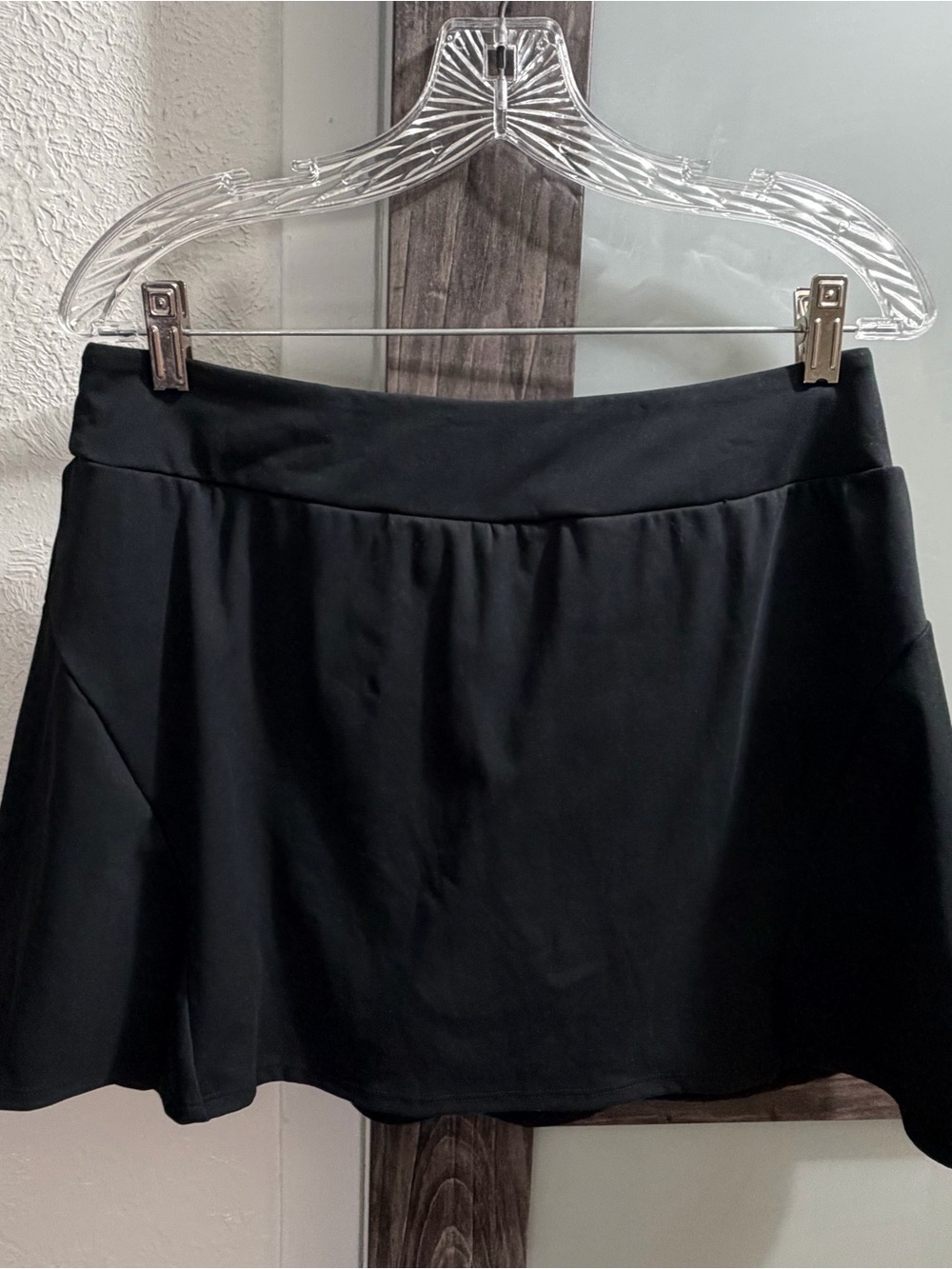 Women's Black Skort with Smooth Waistband